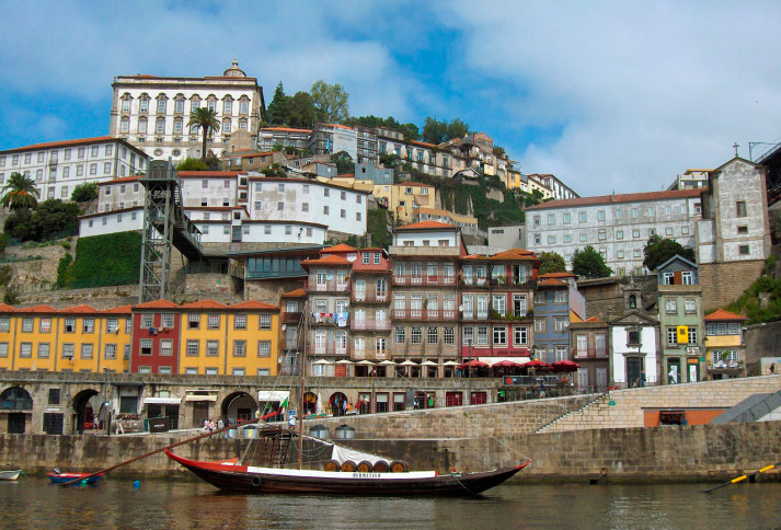 La ribeira las orillas del Duero La ribeira las orillas del Duero