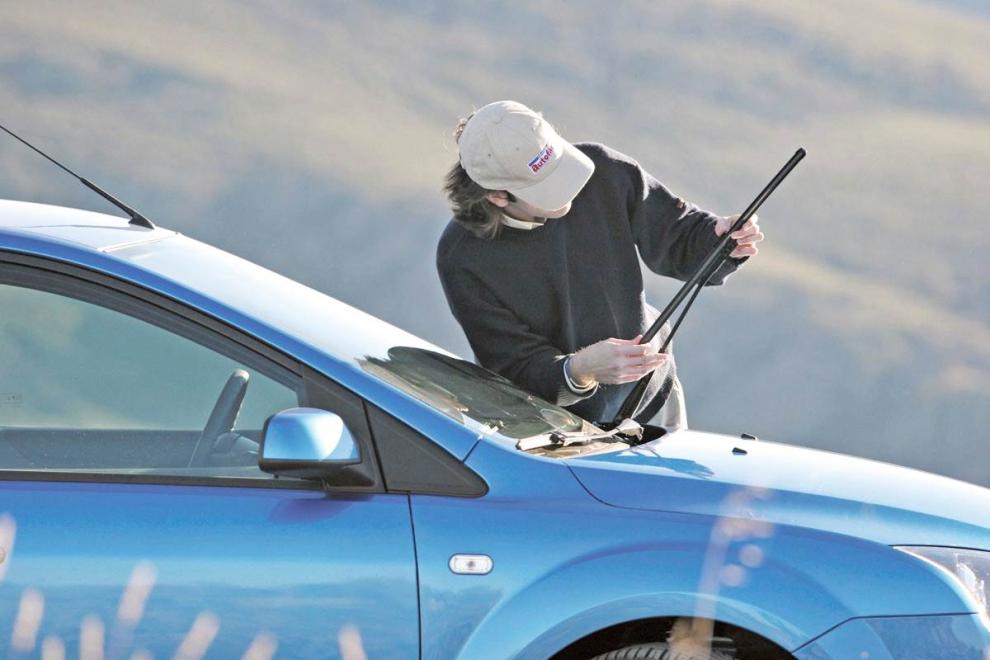 cuidado escobillas coche