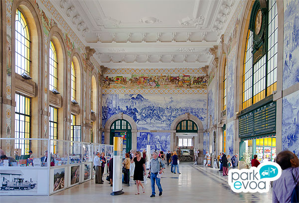 Estación de São Bento en Oporto