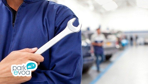 Revisión periódica del coche